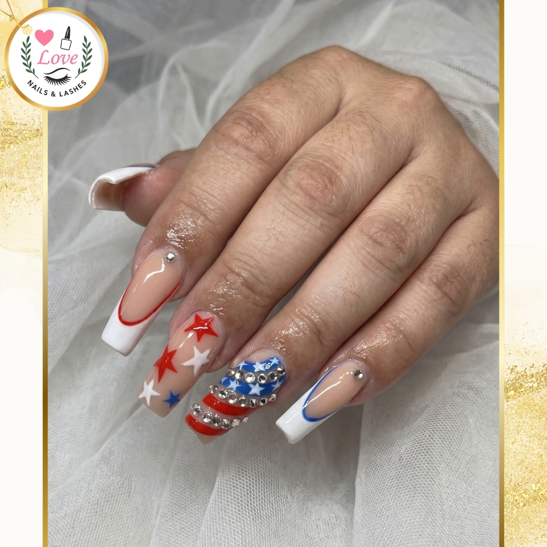 LOVE Nails & Lashes logo